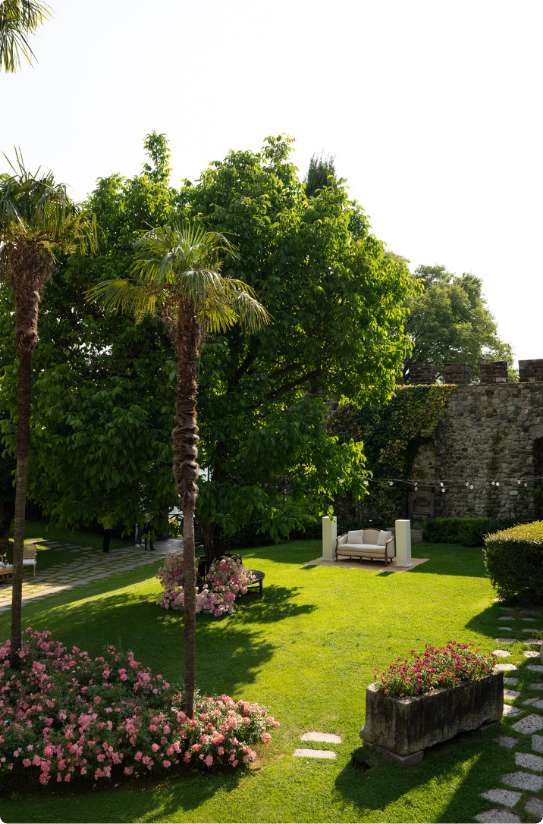 CastelloDiRossino-Sale